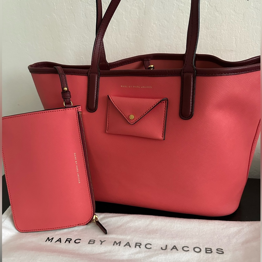 Marc by Marc Jacobs large pink leather tote